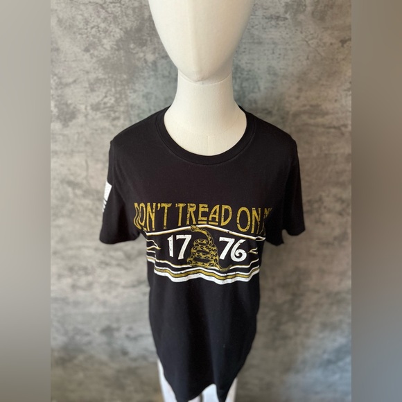 “Dont Tread On Me” Black T-shirt - Picture 8 of 9